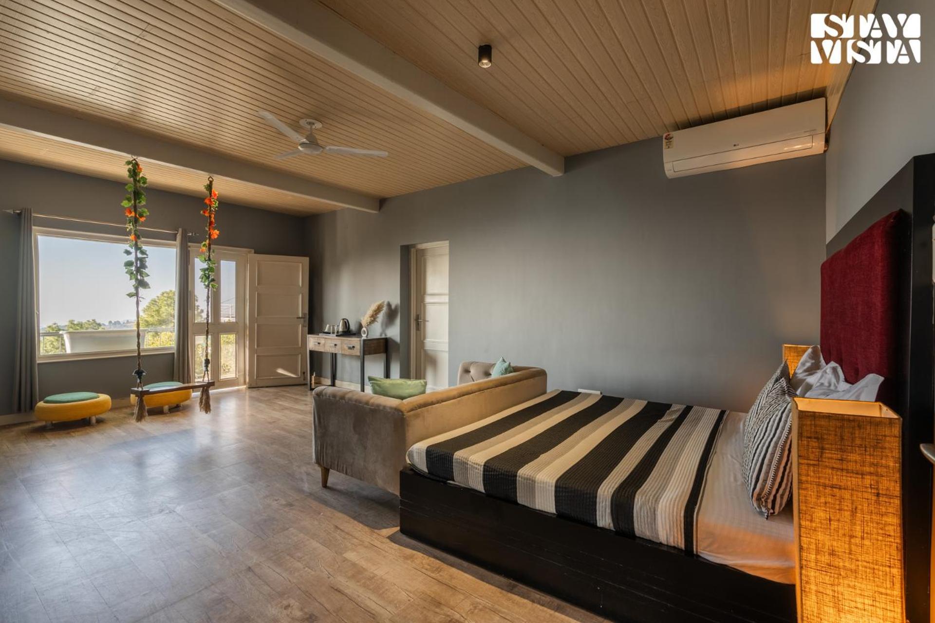 Stayvista At Serene With Outdoor Bonfire Barog 外观 照片
